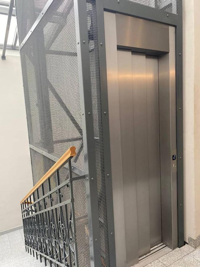 Apartamenty Dobra Noc Przy Wawelu 2 Bedrooms Краків Екстер'єр фото