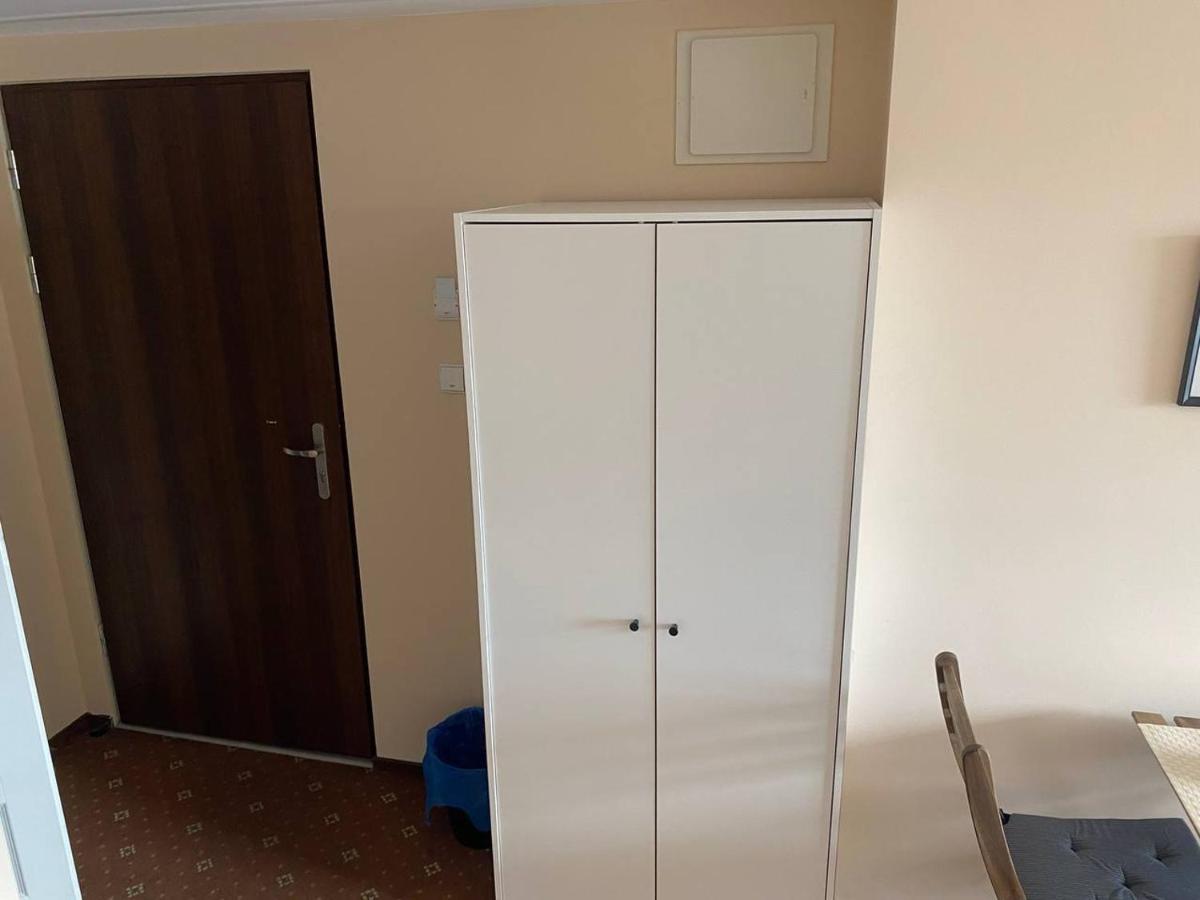 Apartamenty Dobra Noc Przy Wawelu 2 Bedrooms Краків Екстер'єр фото
