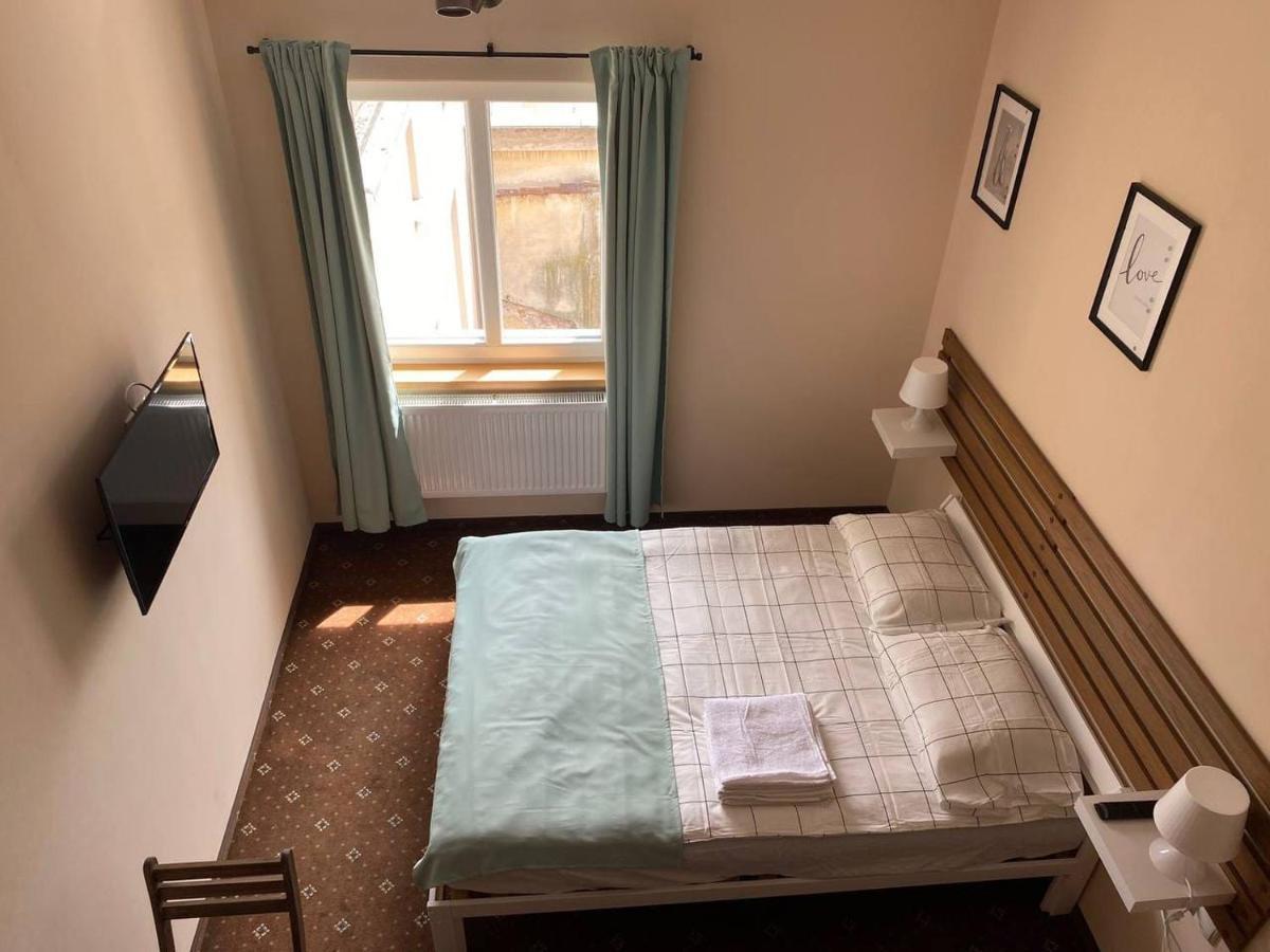 Apartamenty Dobra Noc Przy Wawelu 2 Bedrooms Краків Екстер'єр фото